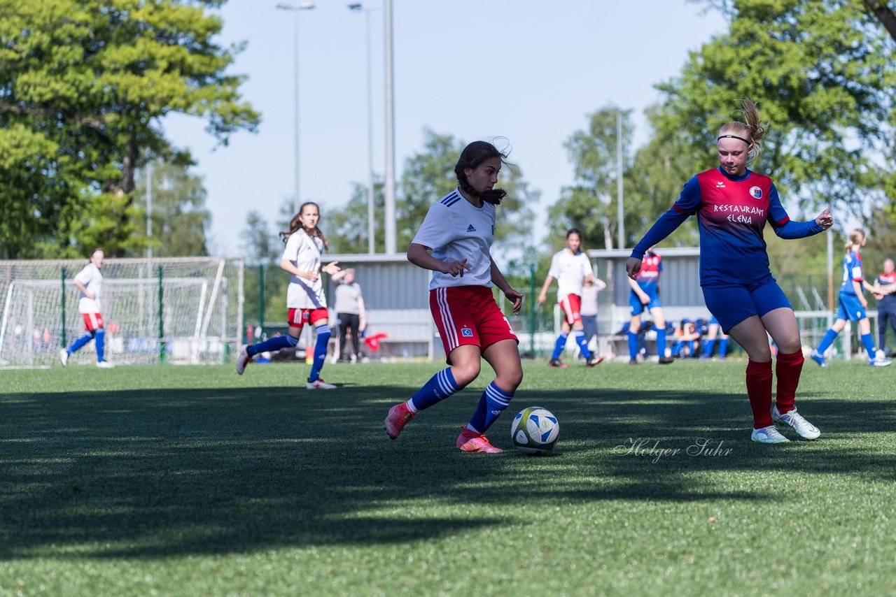 Bild 102 - wCJ Hamburger SV - VfL Pinneberg : Ergebnis: 9:0